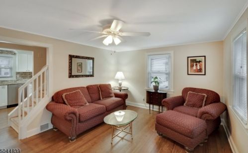 24 Florence Dr, Clark, NJ 07066-1211