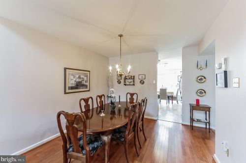 20 Cypress Ln, Downingtown PA  19335-3458 exterior