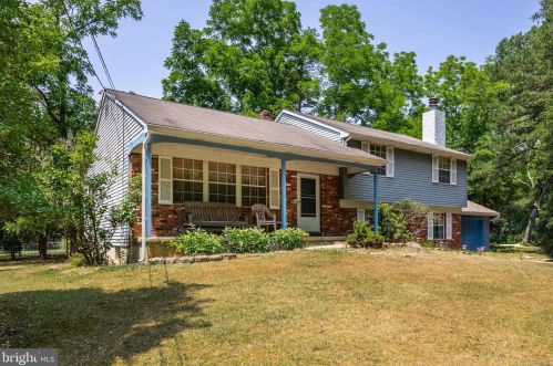 102 Meetinghouse Ln, Southampton, NJ 08088-9422