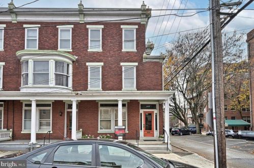 107 Boas St, Harrisburg, PA 17102-3305