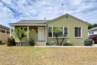 5009 Fidler Ave, Lakewood, CA 90712-2703