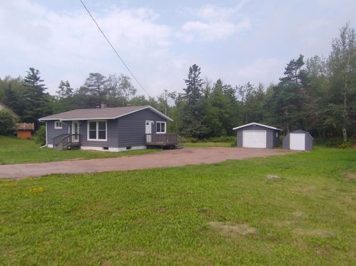 9433 Westgate Blvd, Duluth MN  55810-2147 exterior