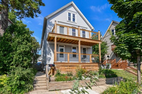 3115 Brisbane Ave, Milwaukee WI 53207-2605 exterior