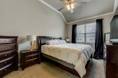 720 Greenville Ave, Richardson TX  75081-4112 exterior