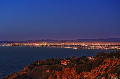 1128 Palos Verdes Dr, Palos Verdes Estates CA 90274-0015 exterior