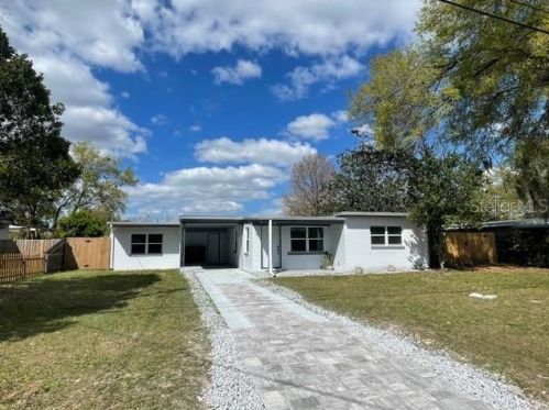 11611 Churchill St, Orlando, FL 32817-4444