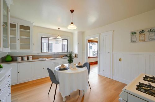 617 Walnut Ave, South San Francisco CA  94080-2721 exterior