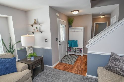 2710 Darrell Dr, Waukesha, WI 53188-2027