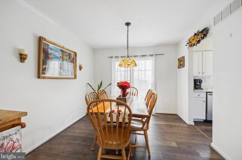 110 Richmond Ct, Harleysville PA  19438-3616 exterior