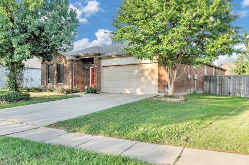 7705 Serenity Way, Denton, TX 76210-7183