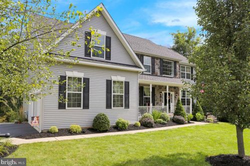 3048 Samantha Way, Gilbertsville, PA 19525-9348