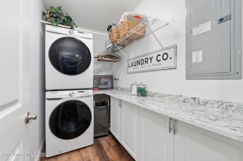 206 York Dr, Cocoa FL  32926-8742 exterior