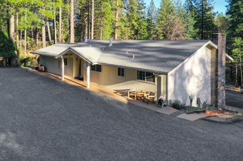 19322 Tall Timbers Ln, Grass Valley, CA 95945-8848