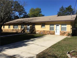 40649 3rd Ave, Umatilla FL  32784-7538 exterior