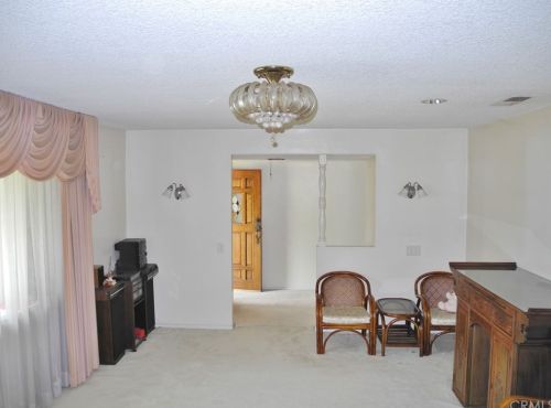 5551 Del Loma Ave, San Gabriel CA  91776-1649 exterior