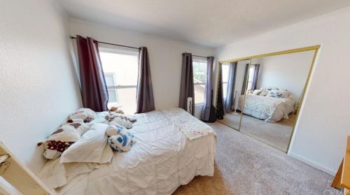 5 Villa Milano, Lake Elsinore CA  92532-0111 exterior