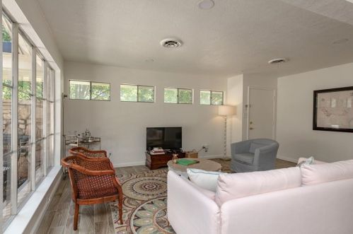 3242 Lubbock Ave, Fort Worth TX  76109-2326 exterior