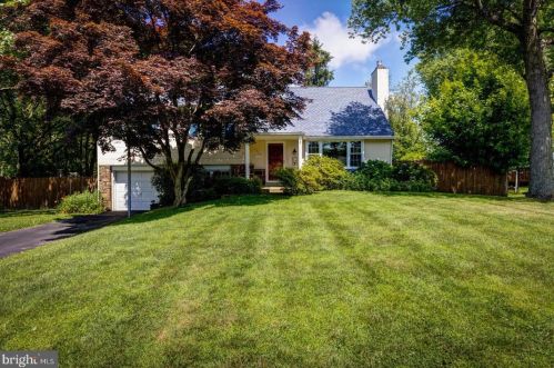 1260 Hoffman Rd, Prospectville PA  19002-5033 exterior