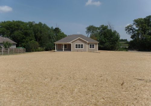 1323 Pekin Rd, Liberty Township OH  exterior