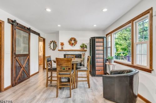 1751 Circle Dr, Martinsville NJ  08836-2148 exterior