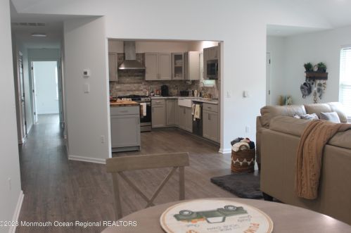 26 Rosewood Ct, Lakewood NJ  08701-5721 exterior