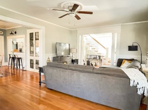 245 Madison St, Fall River MA 02720-5517 exterior