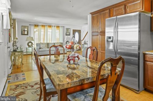 487 Clearview St, Pottstown PA 19464-5128 exterior