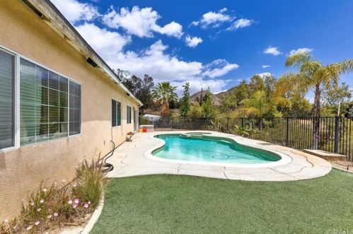 22531 Lost Rd, Wildomar CA 92595-8392 exterior