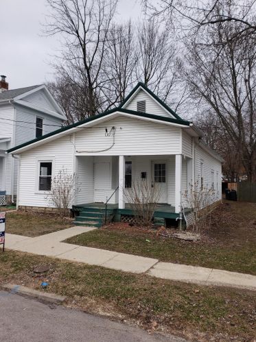 389 Columbus St, Wilmington, OH 45177-1807
