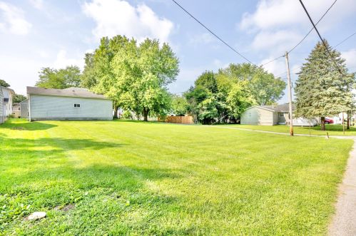 217 Spring Ave, Bellefontaine OH  43311-1803 exterior