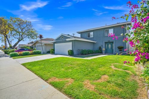 20109 Campaign Dr, Long Beach, CA 90746-3013
