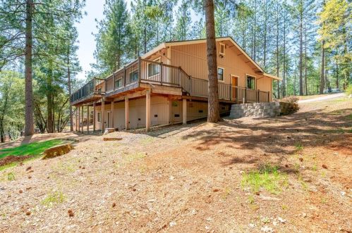 6279 Green Leaf Ln, Michigan Bluff CA  95631-9617 exterior