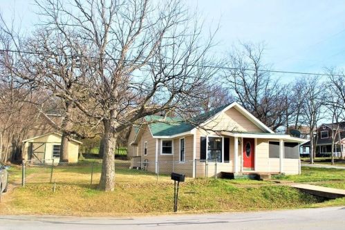 700 Cypress St, Argyle, TX 76226-2318