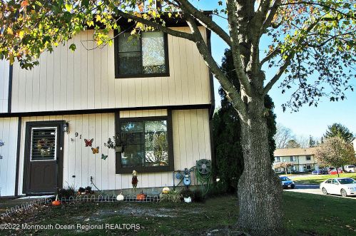 91 Creek Rd, Bricktown, NJ 08724-3308