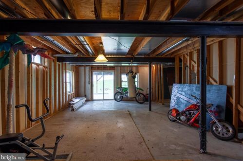 50 Ashley Cir, Gilbertsville PA  19525-8876 exterior