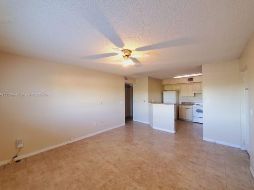 3610 56th Ave, Hollywood, FL 33021-2218