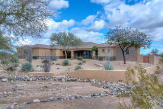 8619 192nd Ave, Waddell, AZ 85355-9671