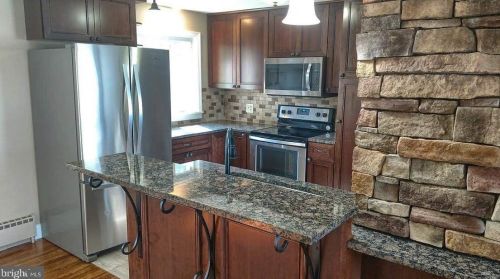 114 Woods Dr, Navy Sup Dpt PA  17050-2749 exterior