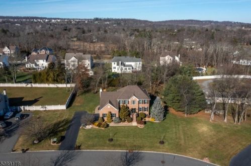 31 Vail Ln, Flemington NJ  08822-3453 exterior