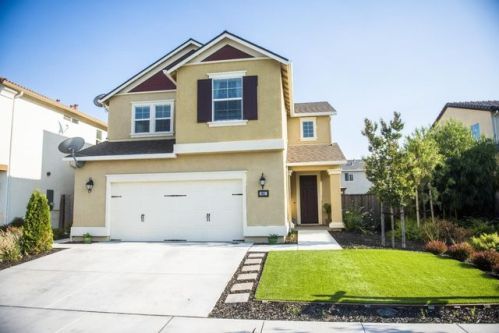 301 Promise Way, Hollister, CA 95023-7040