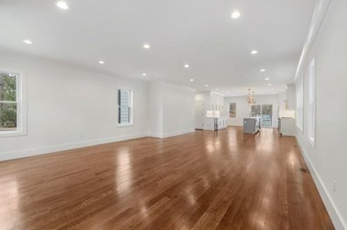 23 Evergreen Rd, Natick MA 01760-1631 exterior