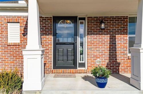 312 Isaac Tharp St, Pataskala, OH 43062-8963