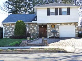 9663 Sandanne Rd, Philadelphia, PA 19115-2727
