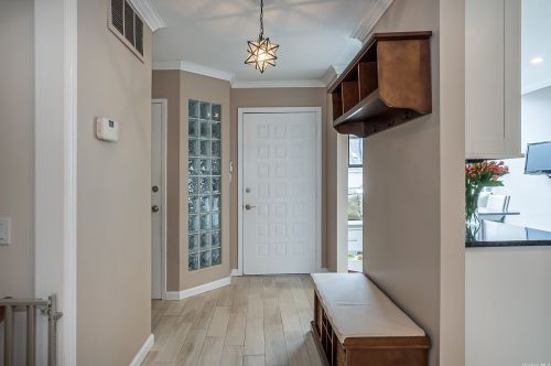 55 Villas Cir, Huntington Station NY  11747-3059 exterior