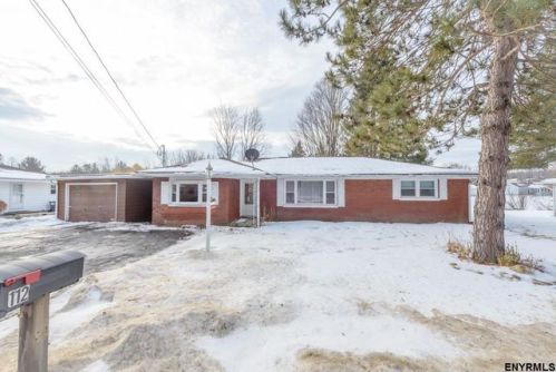 112 Whiteview Rd, North Greenbush, NY 12198-7833