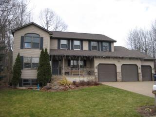 233 Greenwood Dr, Weston, WI 54474-1138