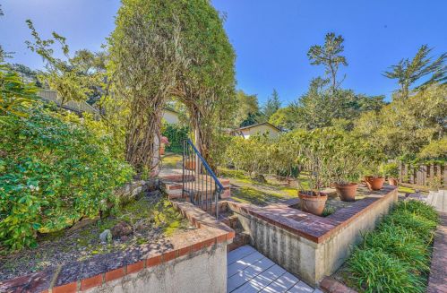 2845 Forest Lodge Rd, Pebble Beach CA  93953-2635 exterior