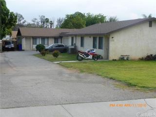 1098 G St, Colton CA  92324-2070 exterior
