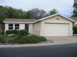 2327 Sandy Ln, Vista, CA 92081-8629