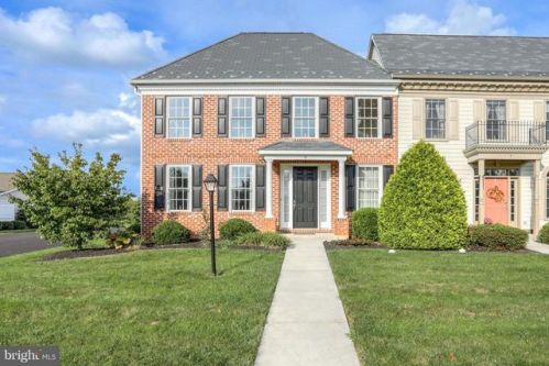 8 Jamestown Sq, Navy Sup Dpt, PA 17050-6889